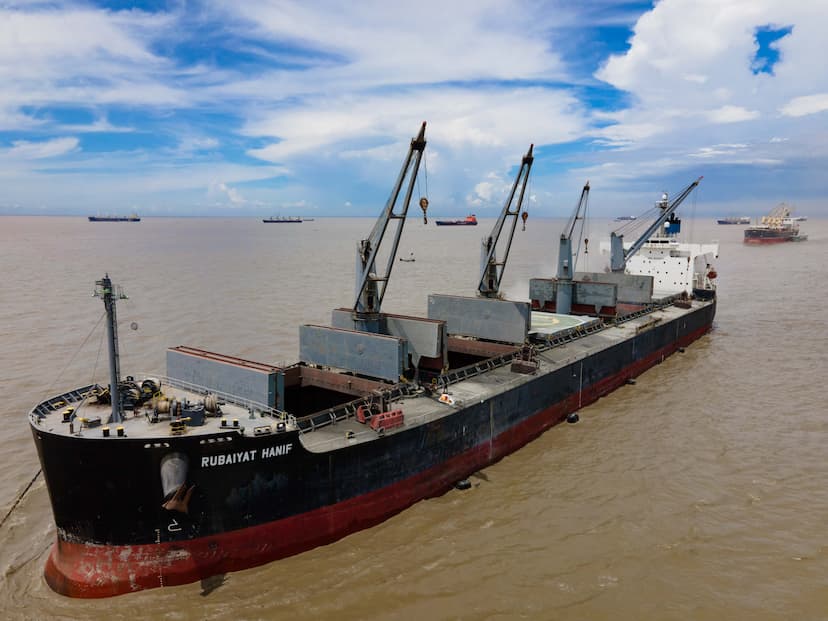ship 3