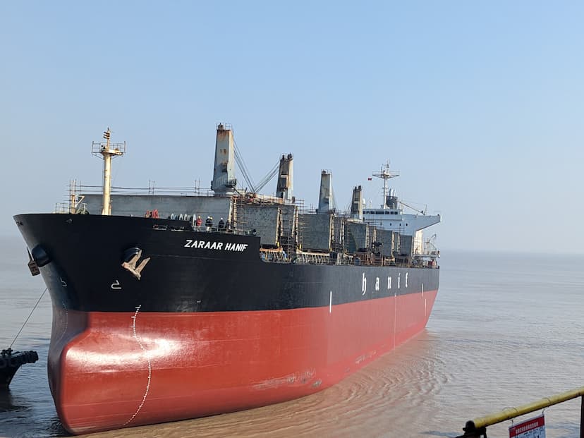 ship 10